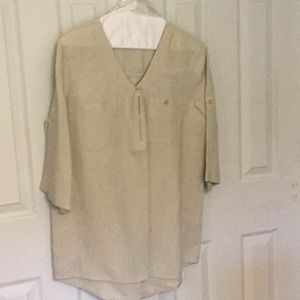 Ellen Tracy Company 100% linen L. Top